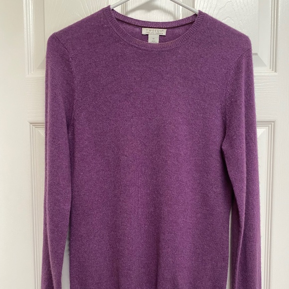 Tweeds Soft Purple 100% Cashmere Sweater. - Picture 5 of 7